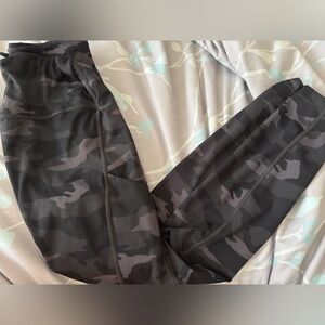 Athleta Black Camouflage Tights